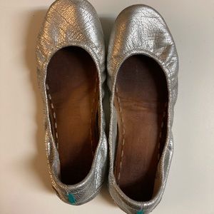 Silver Scree Tieks Size 10
